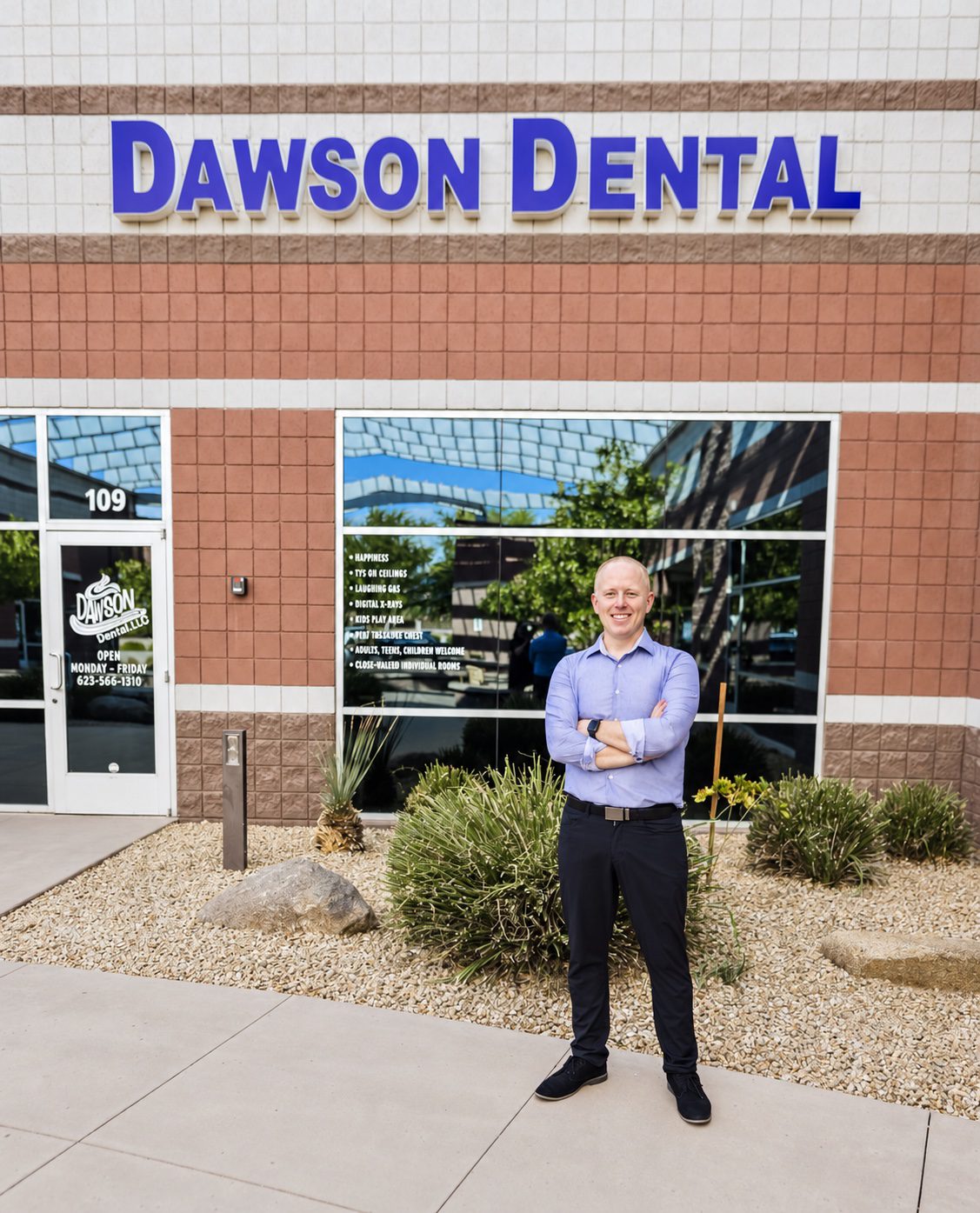 Dr. Brandon Dawson standing outside Dawson Dental in Peoria, Arizona